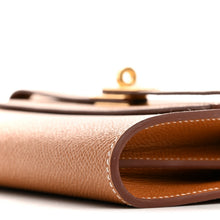 Load image into Gallery viewer, Epsom Kelly Wallet To Go Gold