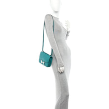 Load image into Gallery viewer, Matte Alligator Constance 18 Bleu Paon