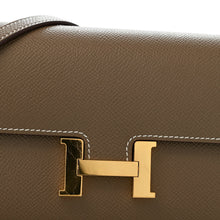 Load image into Gallery viewer, Epsom Constance Long To Go Wallet Etoupe