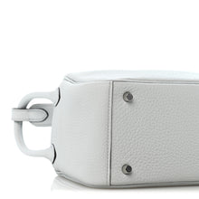 Load image into Gallery viewer, Taurillon Clemence Mini Lindy 20 Bleu Pale