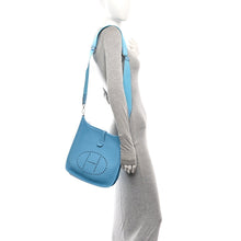 Load image into Gallery viewer, Taurillon Clemence Evelyne III PM Bleu Du Nord