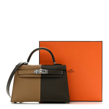 Load image into Gallery viewer, Epsom Casaque Mini Kelly Sellier 20 Vert Loden Dune Dark Bronze