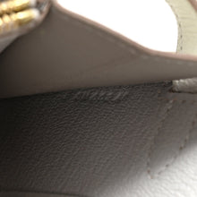 Load image into Gallery viewer, Ostrich Kelly Wallet To Go Gris Perle