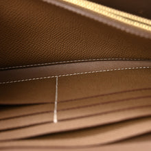 Load image into Gallery viewer, Epsom Constance Long To Go Wallet Etoupe