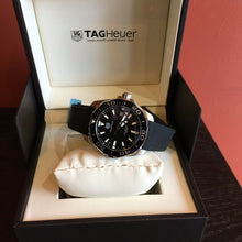 Load image into Gallery viewer, Tag Heuer Aquaracer Black Dial Watch for Men - WAY111A.FT6151