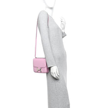 Load image into Gallery viewer, Epsom Constance 18 Mauve Sylvestre
