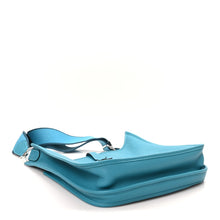 Load image into Gallery viewer, Taurillon Clemence Evelyne III PM Turquoise Colvert