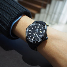 Load image into Gallery viewer, Tag Heuer Aquaracer Black Dial Watch for Men - WAY218A.FC6362