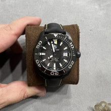 Load image into Gallery viewer, Tag Heuer Aquaracer Black Dial Watch for Men - WAY218A.FC6362