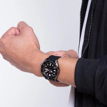 Load image into Gallery viewer, Seiko 5 Sports SKX Series Automatic Black Dial Black Silicone Strap Watch for Men - SRPD65K2