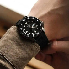Load image into Gallery viewer, Seiko 5 Sports SKX Series Automatic Black Dial Black Silicone Strap Watch for Men - SRPD65K2