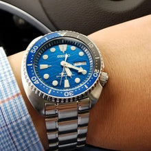 Load image into Gallery viewer, Seiko Prospex Save The Ocean Diver's Automatic Blue Dial Silver Steel Strap Watch for Men - SRPD21J1
