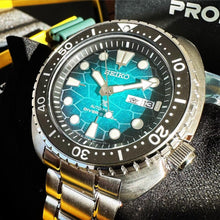 Load image into Gallery viewer, Seiko US Special Edition Automatic Green Dial Silver Steel Strap Watch for Men - SRPH57