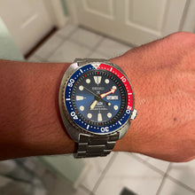 Load image into Gallery viewer, Seiko Prospex PADI Special Edition Automatic Blue Dial Silver Steel Strap Watch for Men - SRPE99