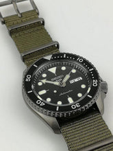 Load image into Gallery viewer, Seiko 5 Sport Automatic Black Dial Green Nylon Strap Watch For Men - SRPD65K4
