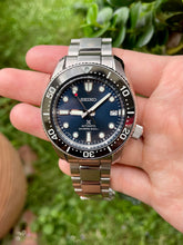 Load image into Gallery viewer, Seiko Prospex Sea Automatic Diver Green Dial Silver Steel Strap Watch For Men - SPB187J1
