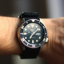 Load image into Gallery viewer, Seiko 5 Sports SKX Automatic Black Dial Black NATO Strap Watch For Men - SRPD55K3