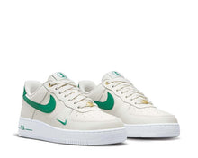 Load image into Gallery viewer, Nike Air Force 1 '07 SE W