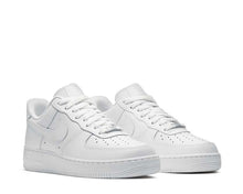 Load image into Gallery viewer, Nike Air Force 1 '07