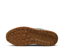 Load image into Gallery viewer, Nike Air Max 1 '87 QS W