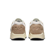 Load image into Gallery viewer, Nike Air Max 1 '87 SE W