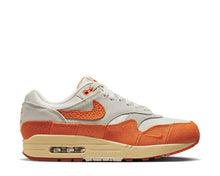 Load image into Gallery viewer, Nike Air Max 1 Wmns