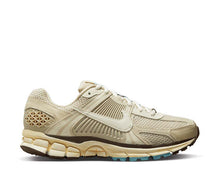 Load image into Gallery viewer, Nike Zoom Vomero 5