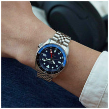 Load image into Gallery viewer, Seiko 5 Sports GMT SKX Automatic Blueberry Dial Silver Steel Strap Watch For Men - SSK003K1