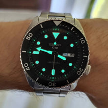 Load image into Gallery viewer, Seiko 5 Sports Automatic Day Date Black Dial Silver Steel Strap Watch for Men - SRPD55K1