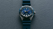 Load image into Gallery viewer, Seiko Prospex PADI Special Edition Divers 200M Blue Dial Blue Rubber Strap Watch For Men - SPB071J1