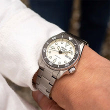 Load image into Gallery viewer, Seiko 5 Sports SKX Automatic Cream Dial Silver Steel Strap Watch For Men - SRPK31K1