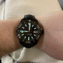 Load image into Gallery viewer, Tag Heuer Aquaracer Black Dial Watch for Men - WAY218A.FC6362
