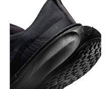 Load image into Gallery viewer, Nike Invincible 3 W